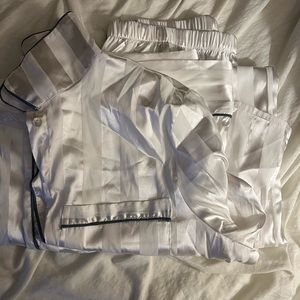 Intimately free people bundle.